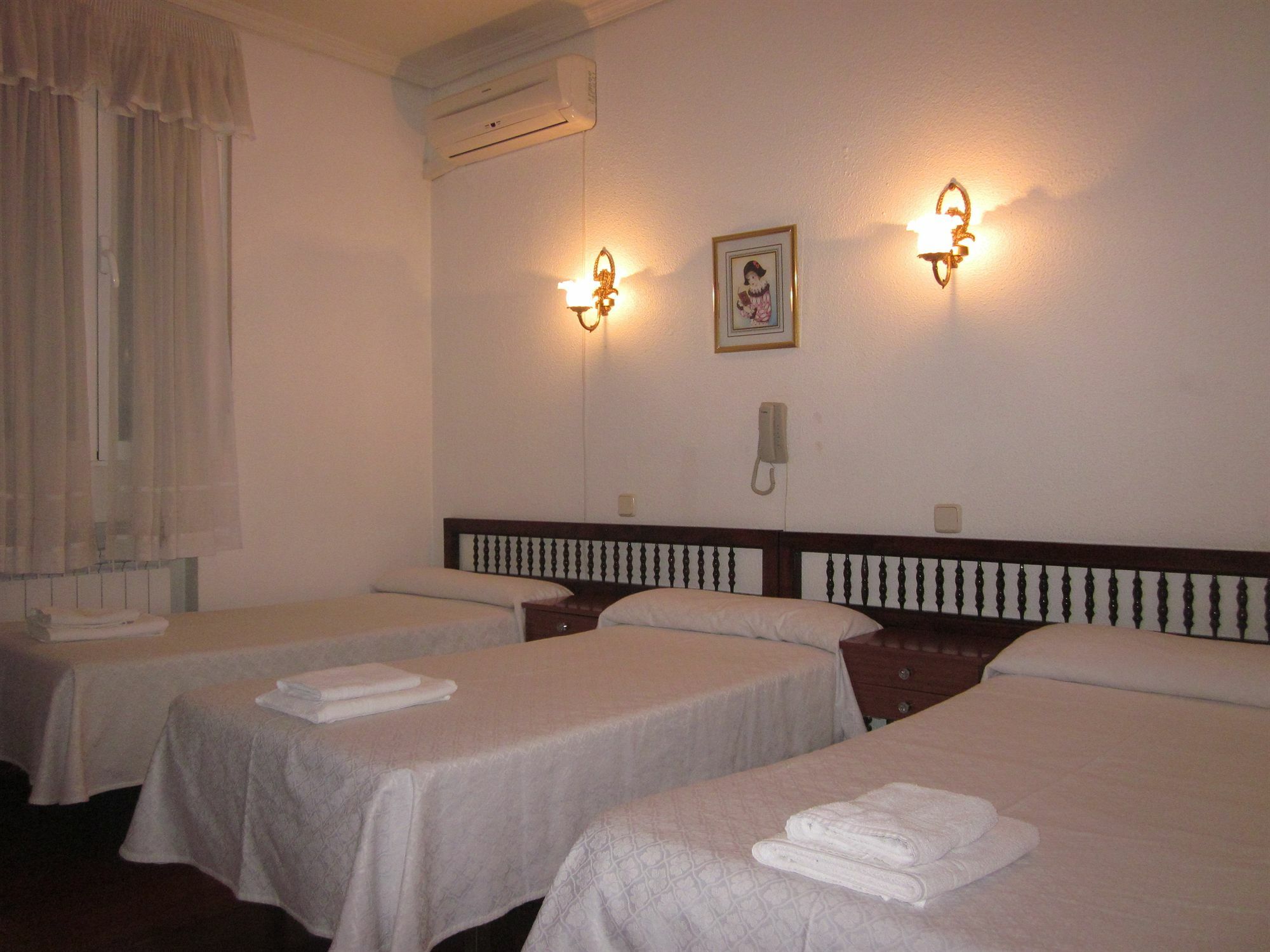 Esmeralda Gasthof 2*